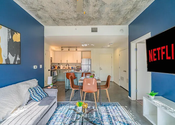 Modern Phx Downtown W Balcony Pool Gym Pkg Apartment Phoenix